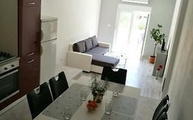 Apartman Ivankovic***